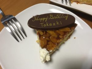 誕生日ケーキ